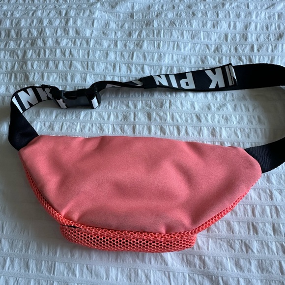Victorias Secret PINK Fanny Pack - Picture 4 of 7